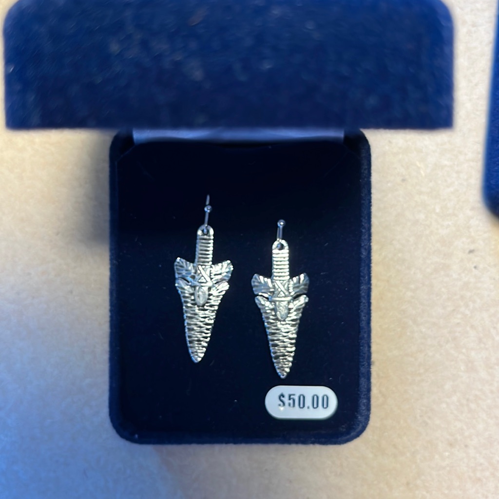 Arrowhead Earrings 35$